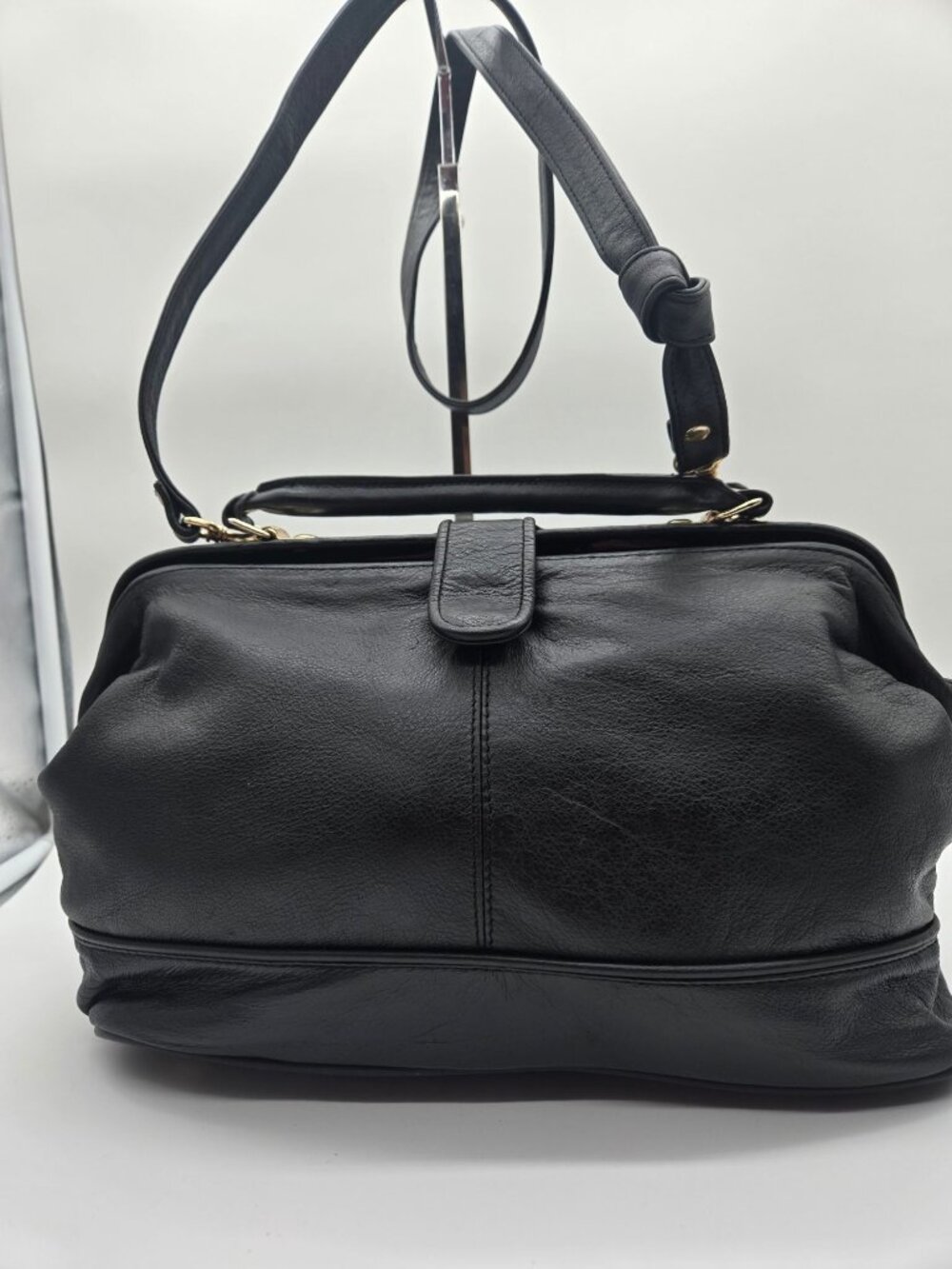 Vintage Wilsons Black Leather Doctor Bag Satchel Purse Top Handle Shoulder Bag